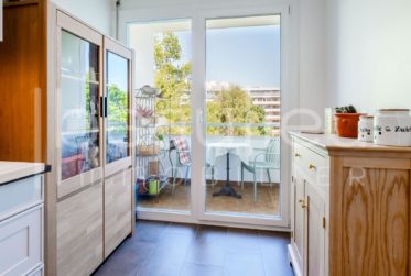 Magnifique appartement rénové avec loggias et superbe vue lac