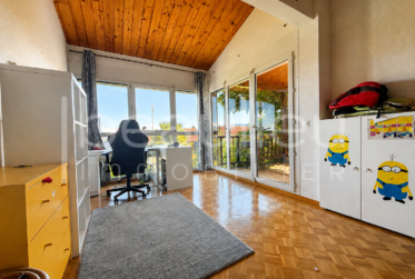 Spacieuse villa familiale avec jardin et terrasses
