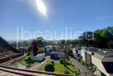 Appartement à rénover sous les combles