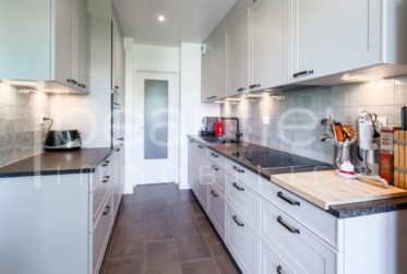 Magnifique appartement rénové avec loggias et superbe vue lac