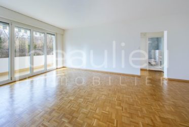 Spacieux et lumineux 3.5 pièces avec balcon